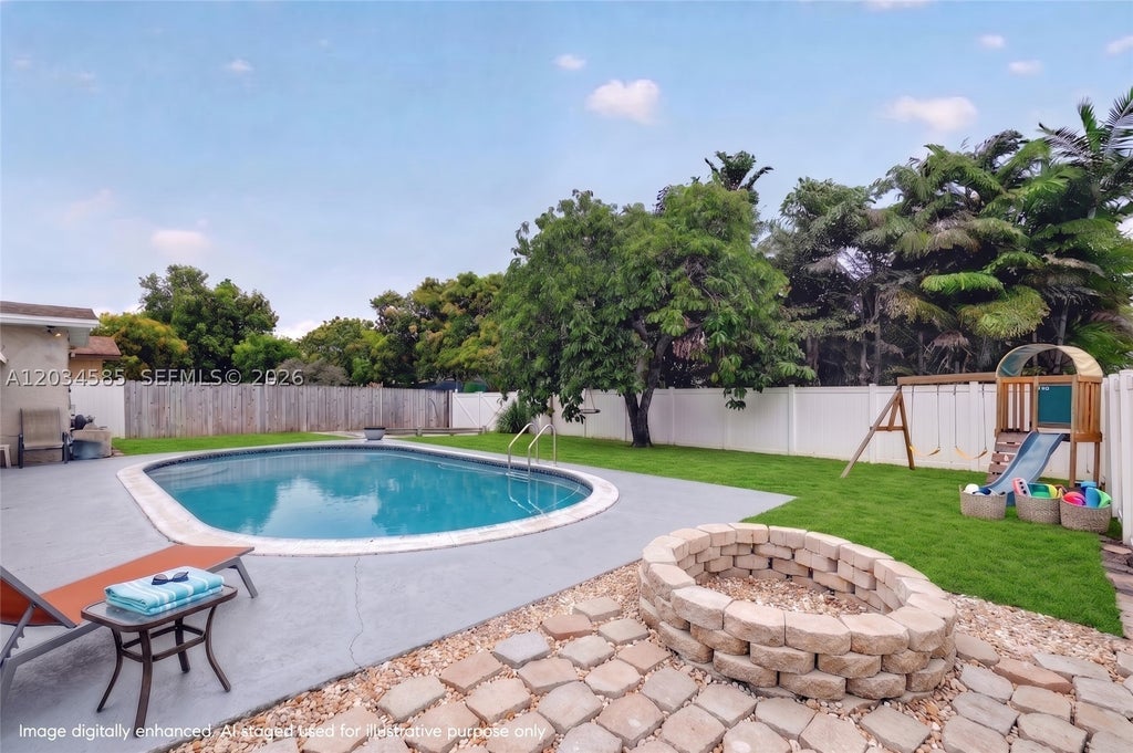 Photo of 1901 N 56th Ave, Hollywood, FL 33021 (MLS # A12034585)