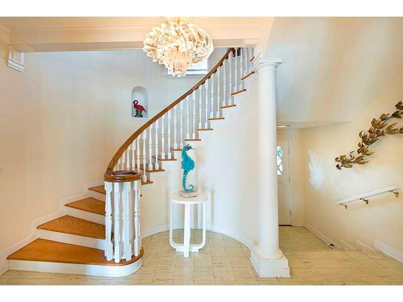 SAN MARINO ISLAND - Residential