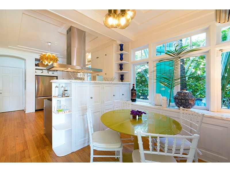 SAN MARINO ISLAND - Residential