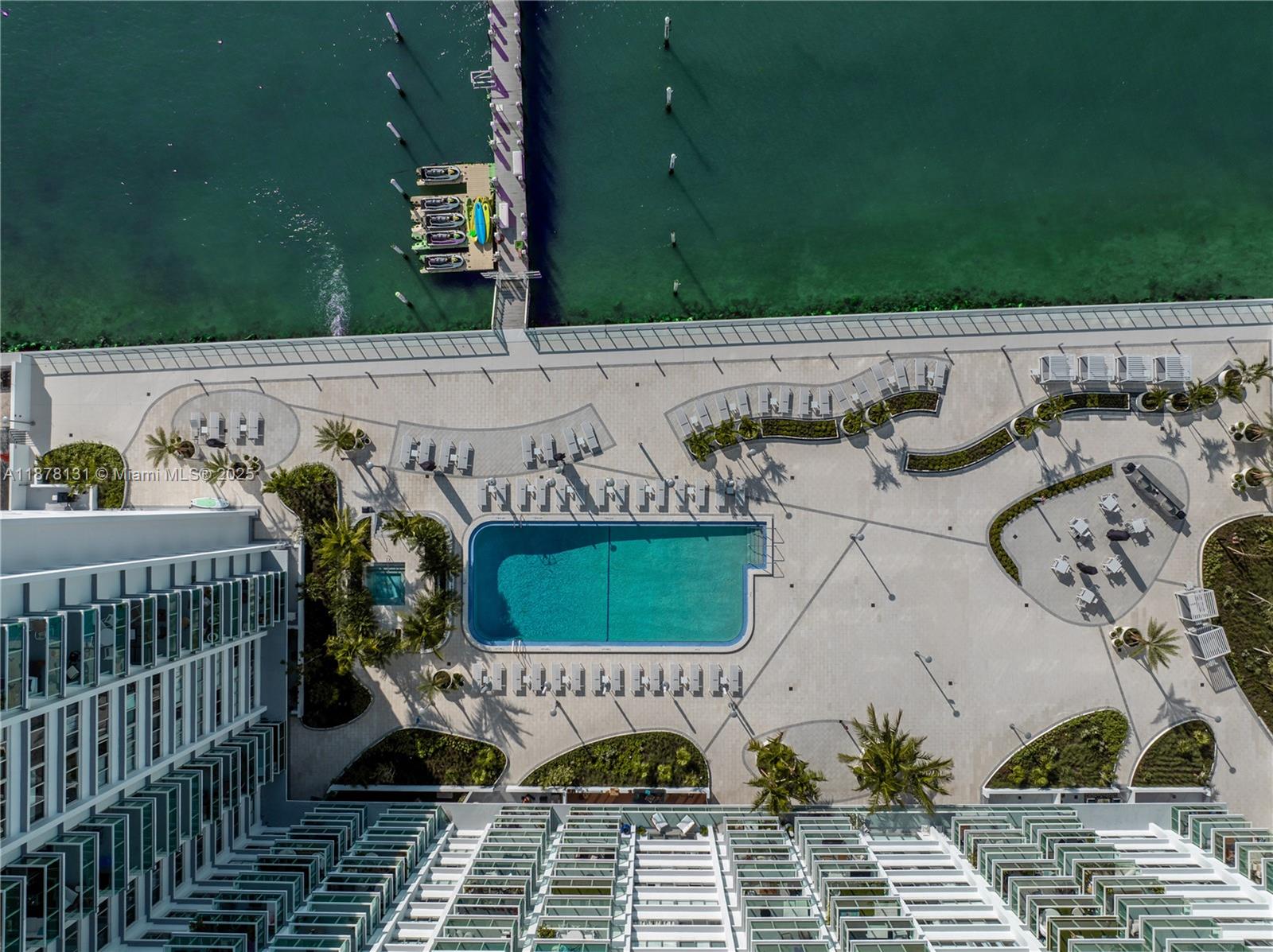 MIRADOR 1000 CONDO - Residential