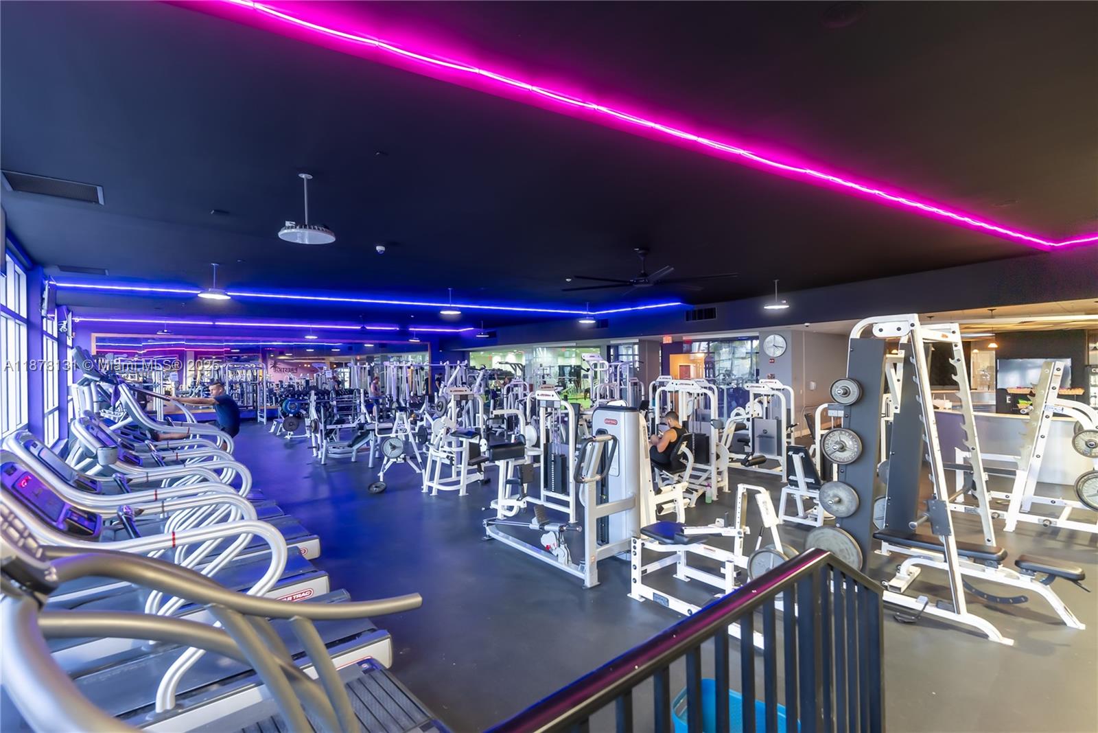 MIRADOR 1000 CONDO - Residential