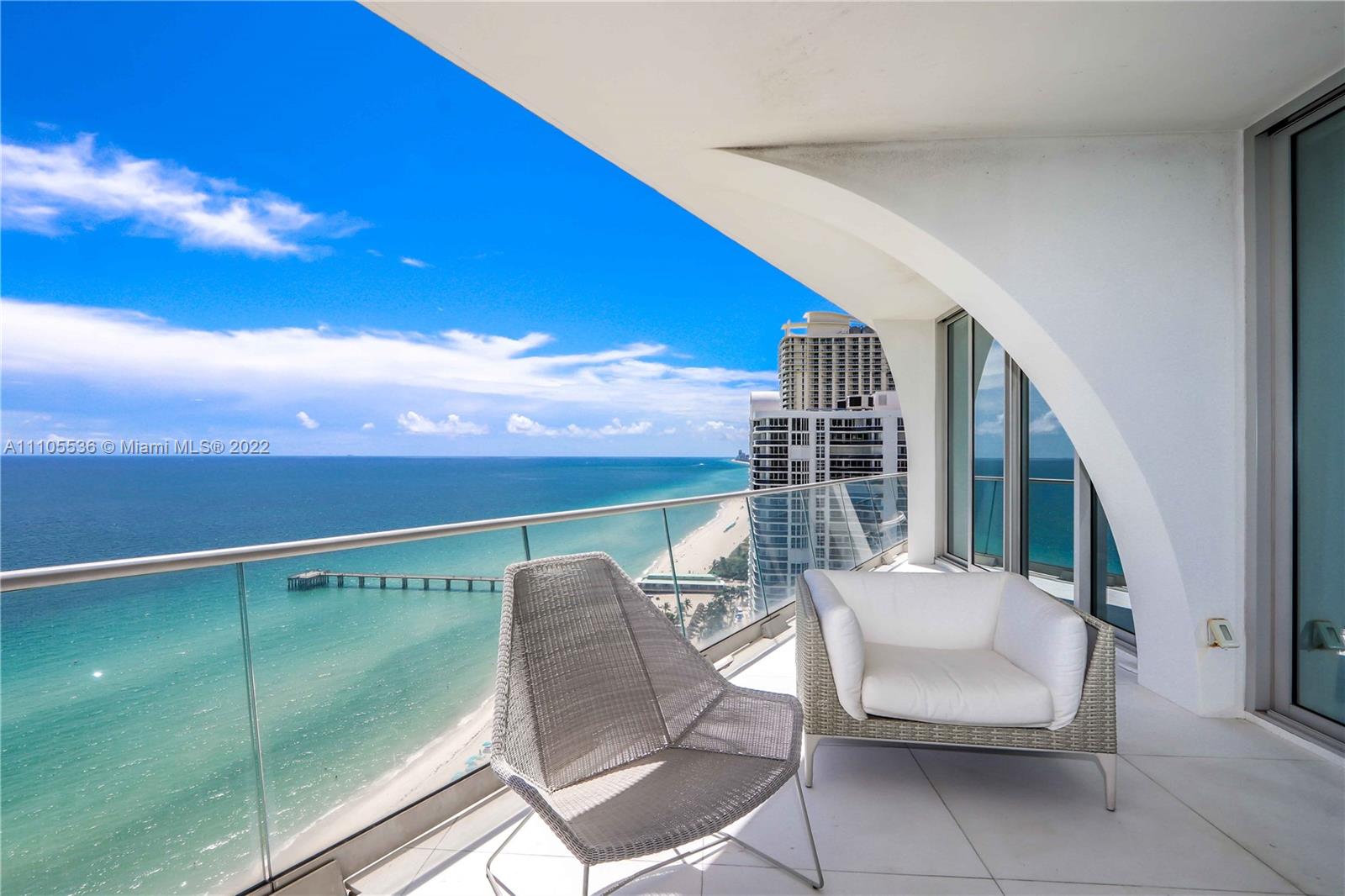 JADE SIGNATURE CONDO - Residential