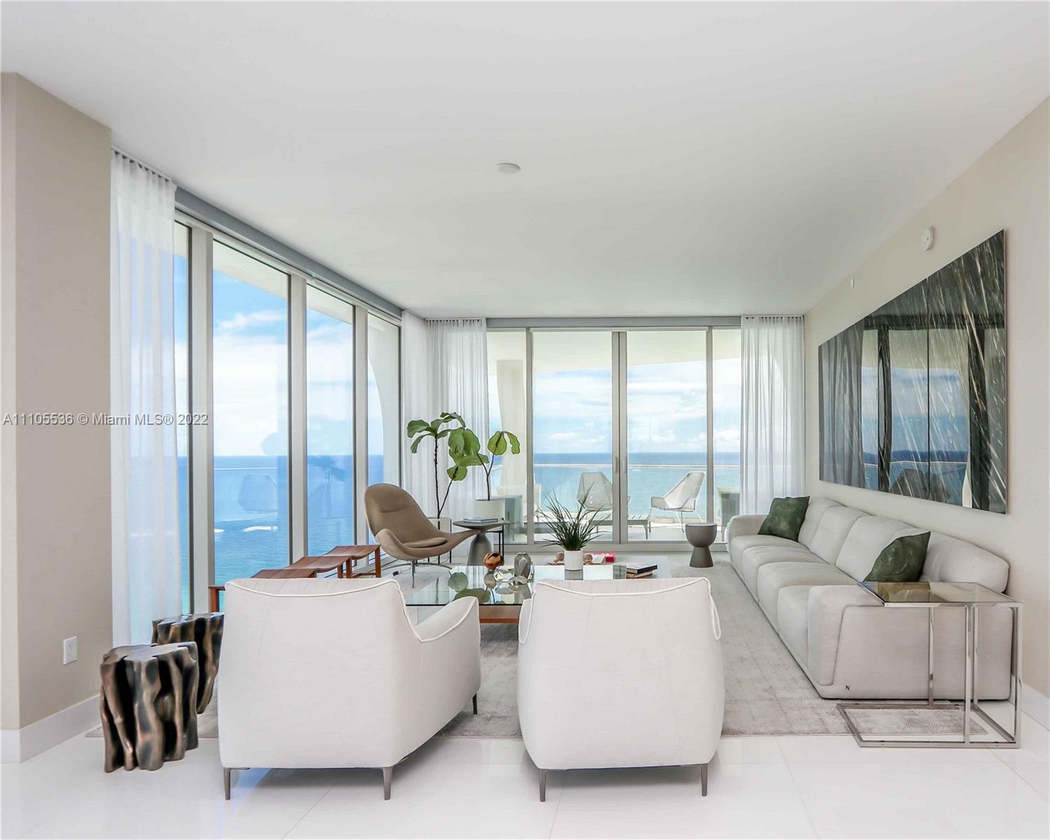 JADE SIGNATURE CONDO - Residential