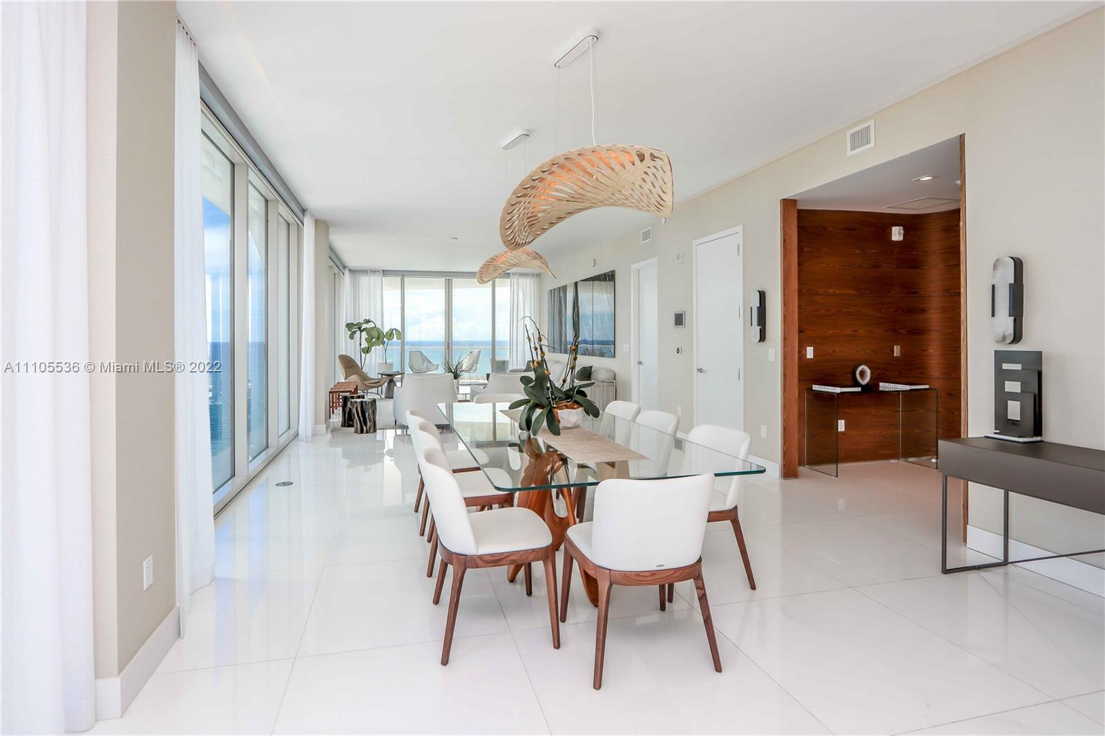 JADE SIGNATURE CONDO - Residential