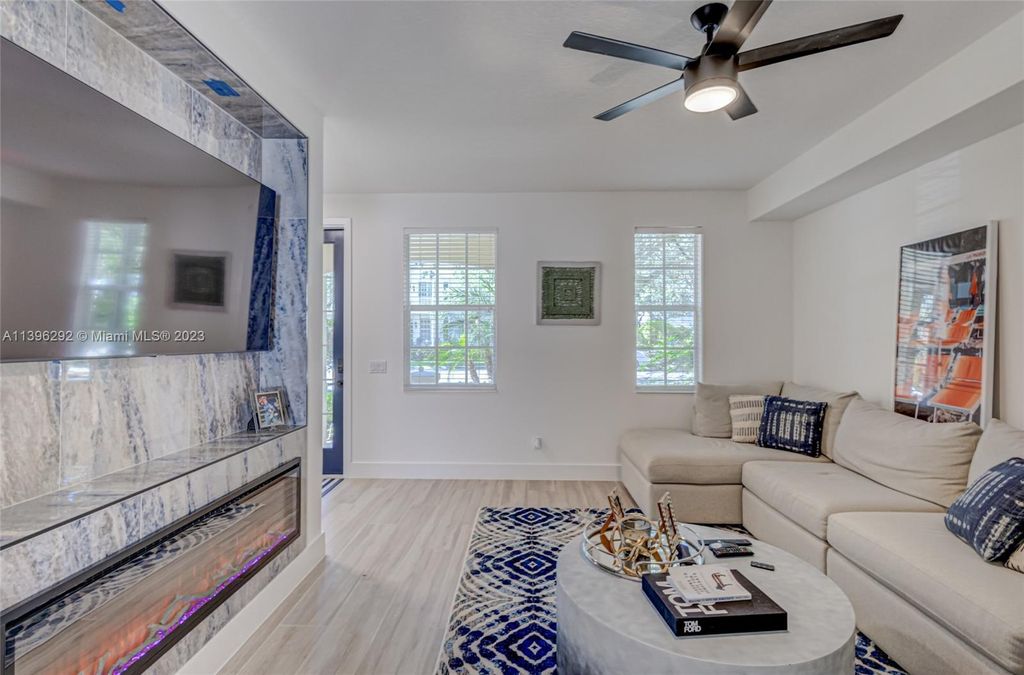 Photo of 1659 W Frederick Small Rd #1659, Jupiter, FL 33458 (MLS # A11396292)