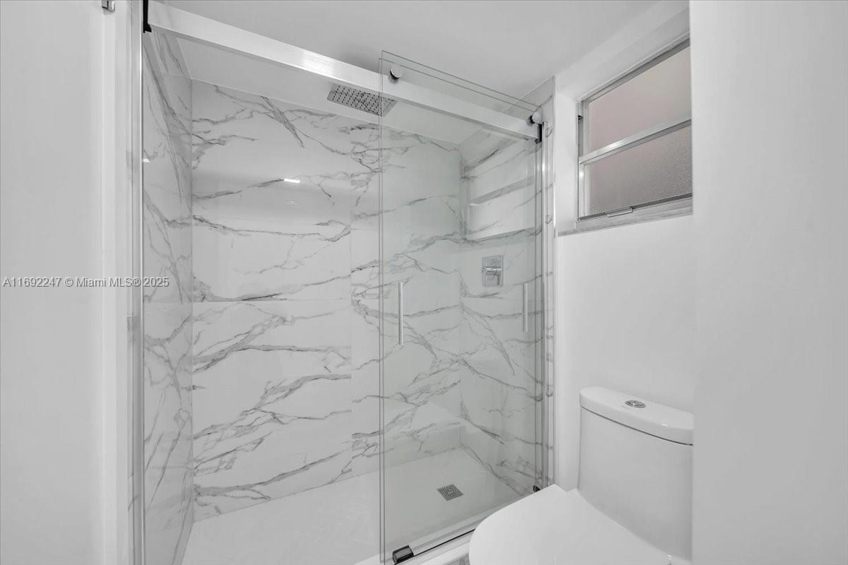 EDEN ISLES CONDO PART 2 - Residential