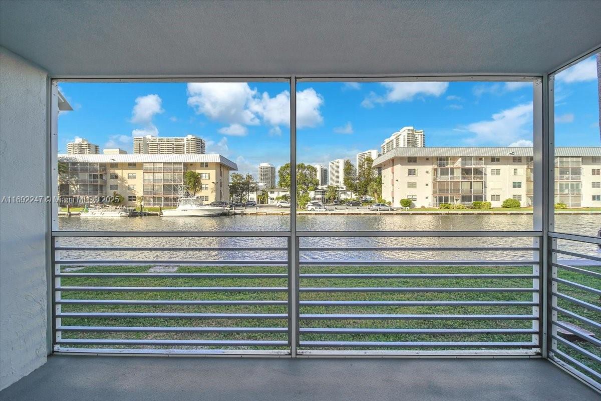 EDEN ISLES CONDO PART 2 - Residential