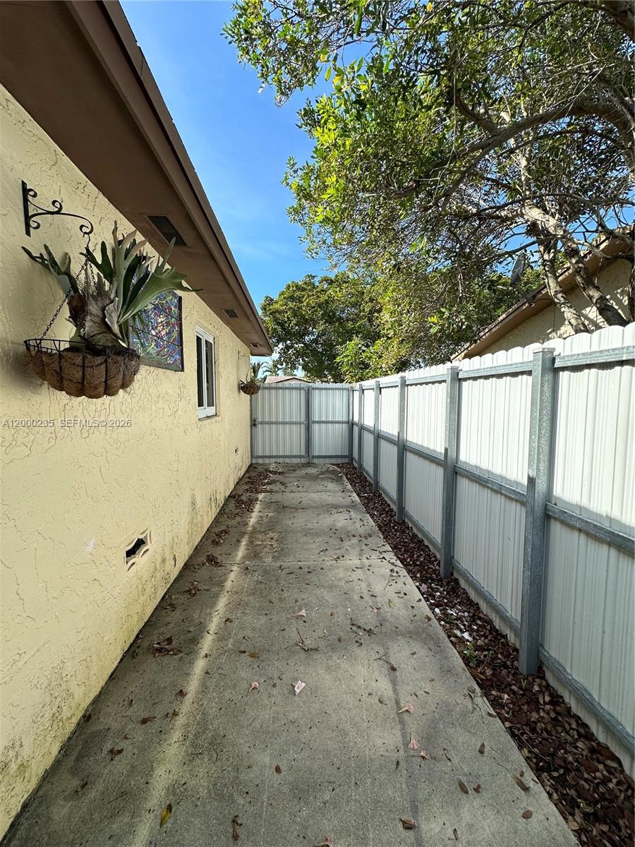 SOUTHLAND PINES - Residential