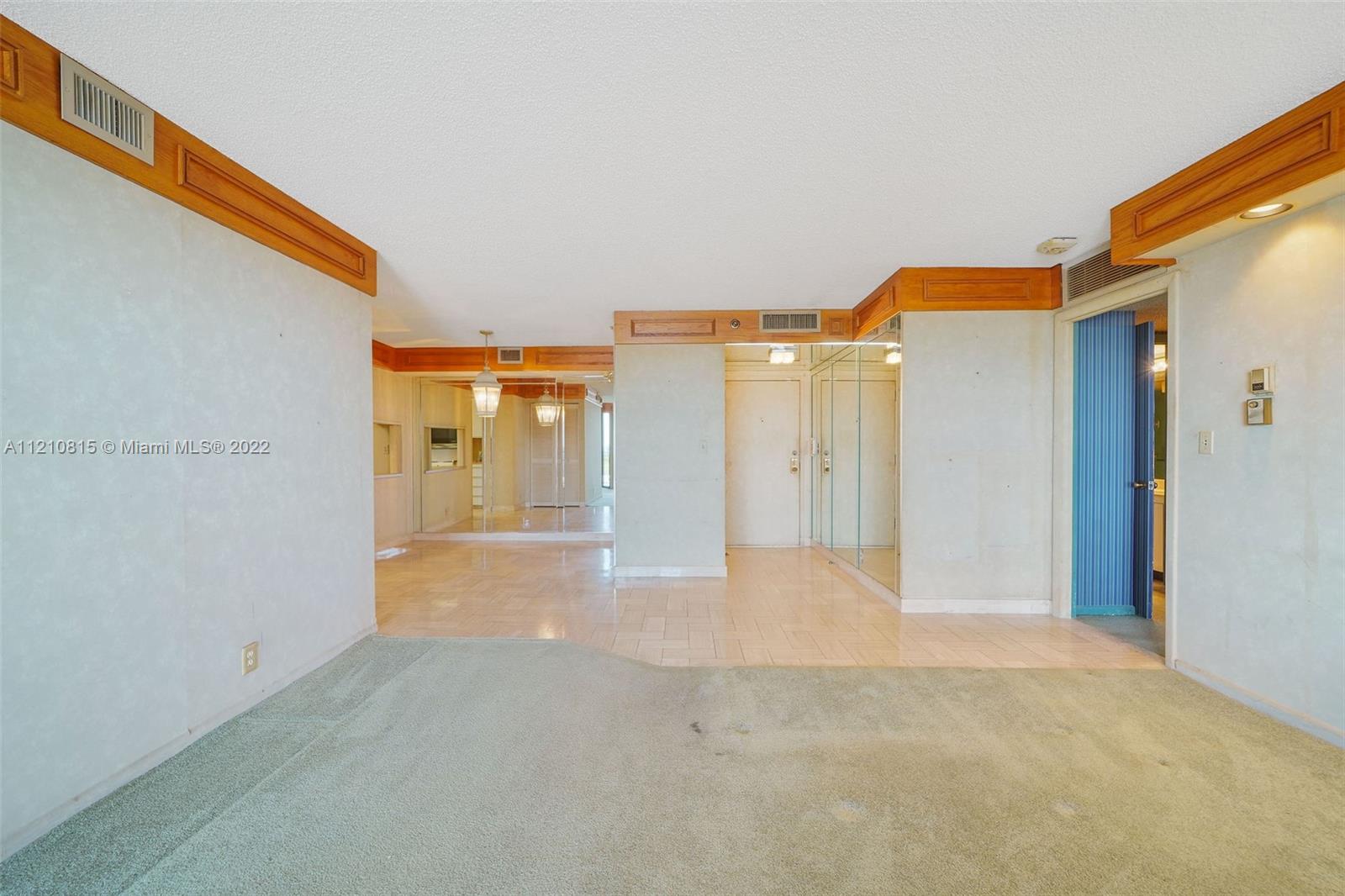 THE TOWERS OF QUAYSIDE CO - Residential