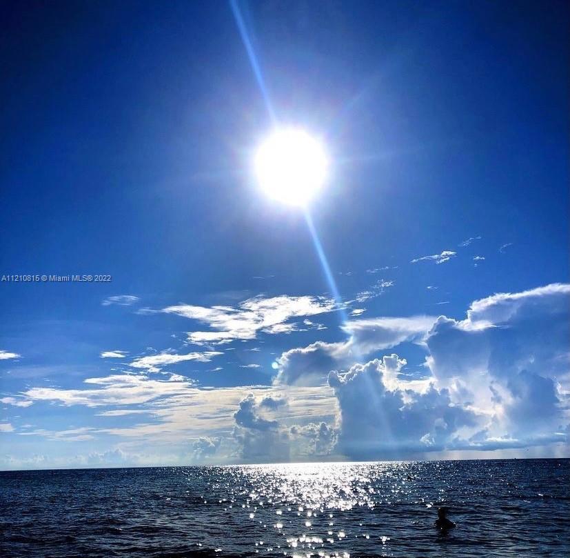 THE TOWERS OF QUAYSIDE CO - Residential