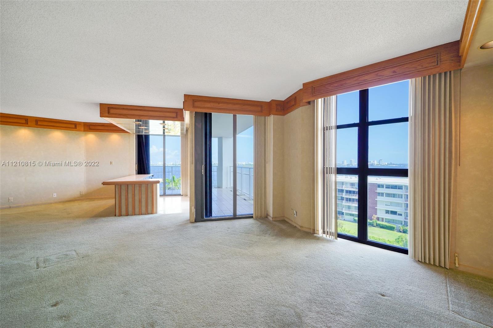 THE TOWERS OF QUAYSIDE CO - Residential