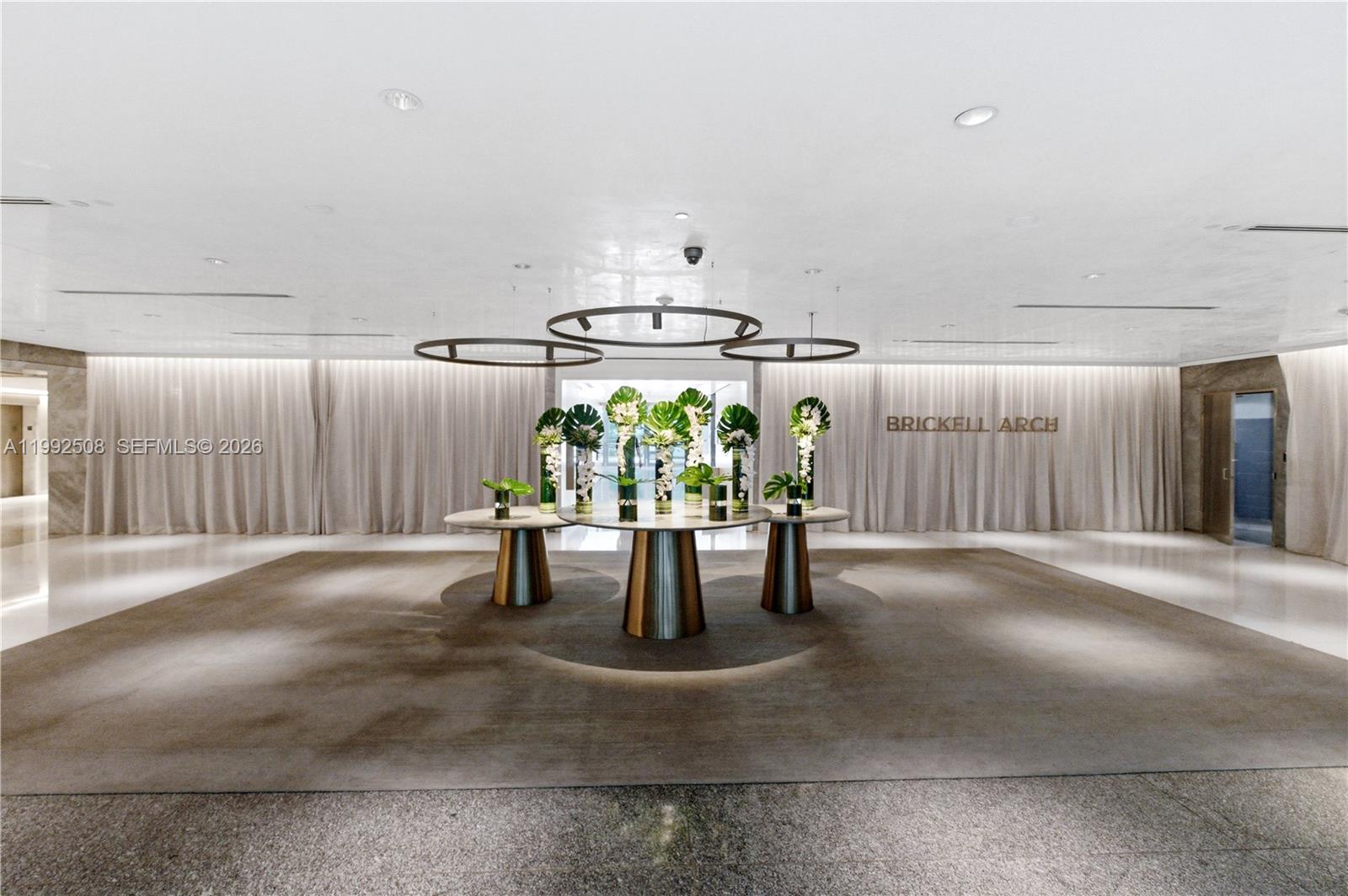 MAYFIELD CONDO - Residential