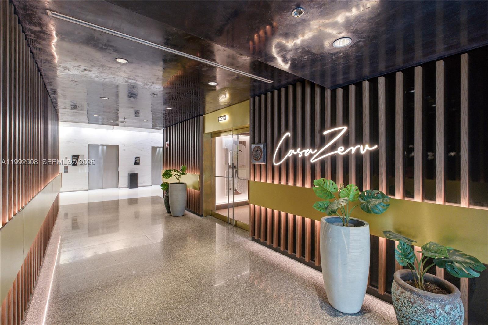 MAYFIELD CONDO - Residential