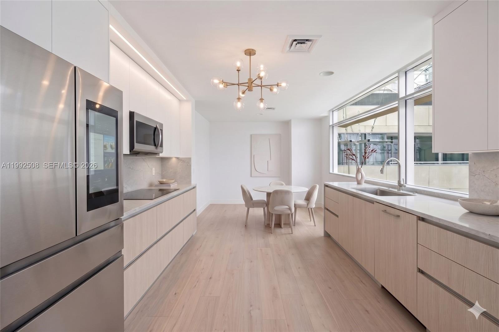 MAYFIELD CONDO - Residential