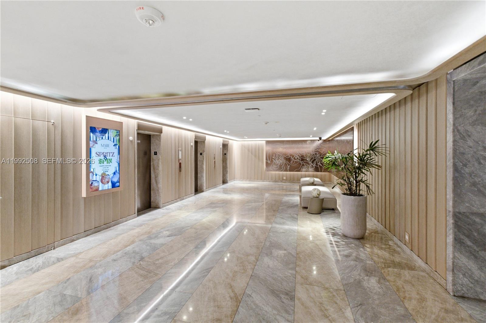 MAYFIELD CONDO - Residential