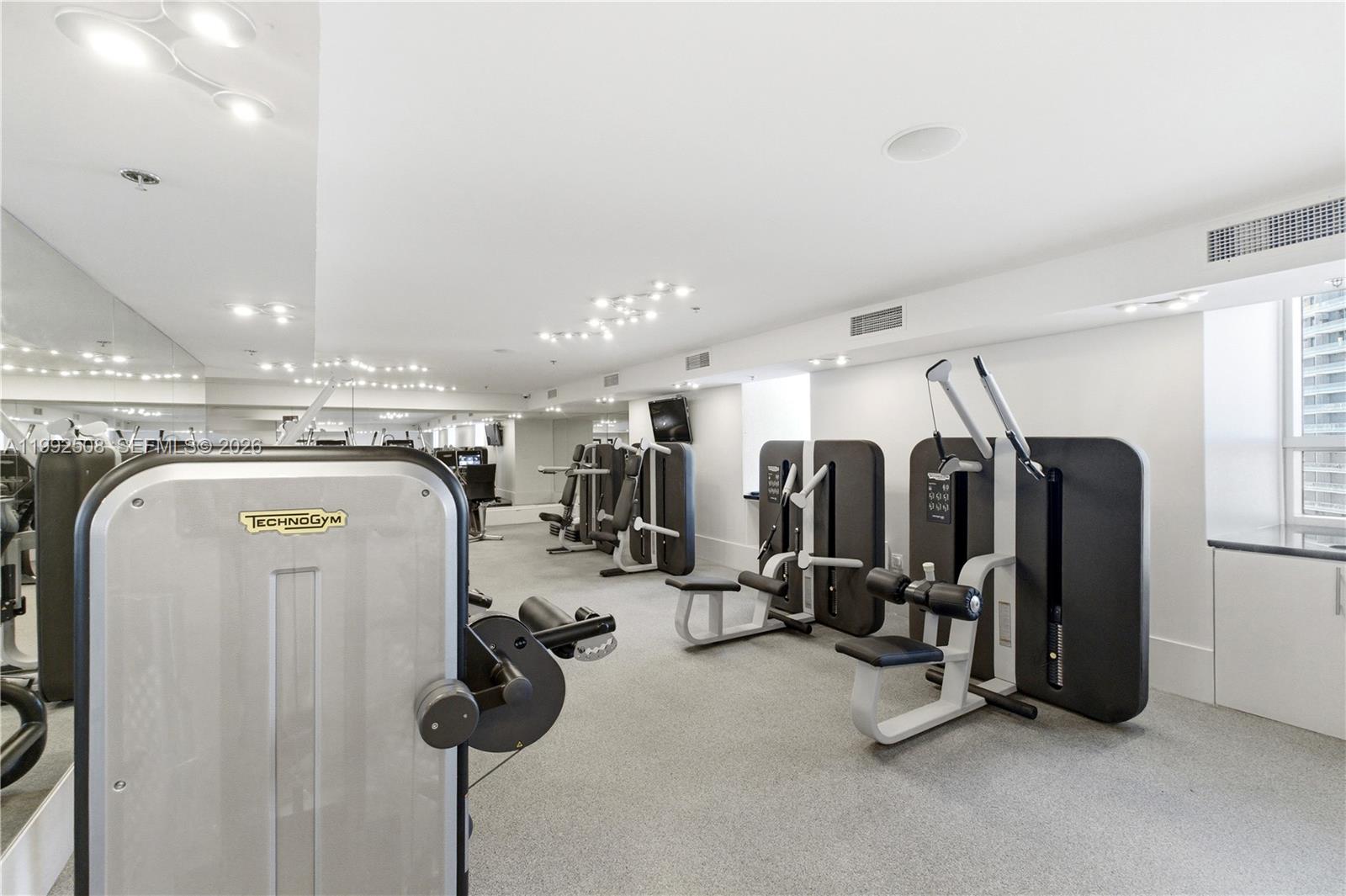 MAYFIELD CONDO - Residential