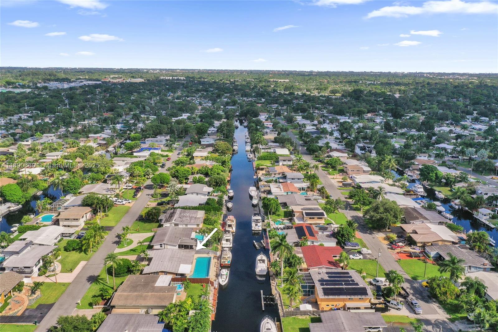 2624 Nassau Ln