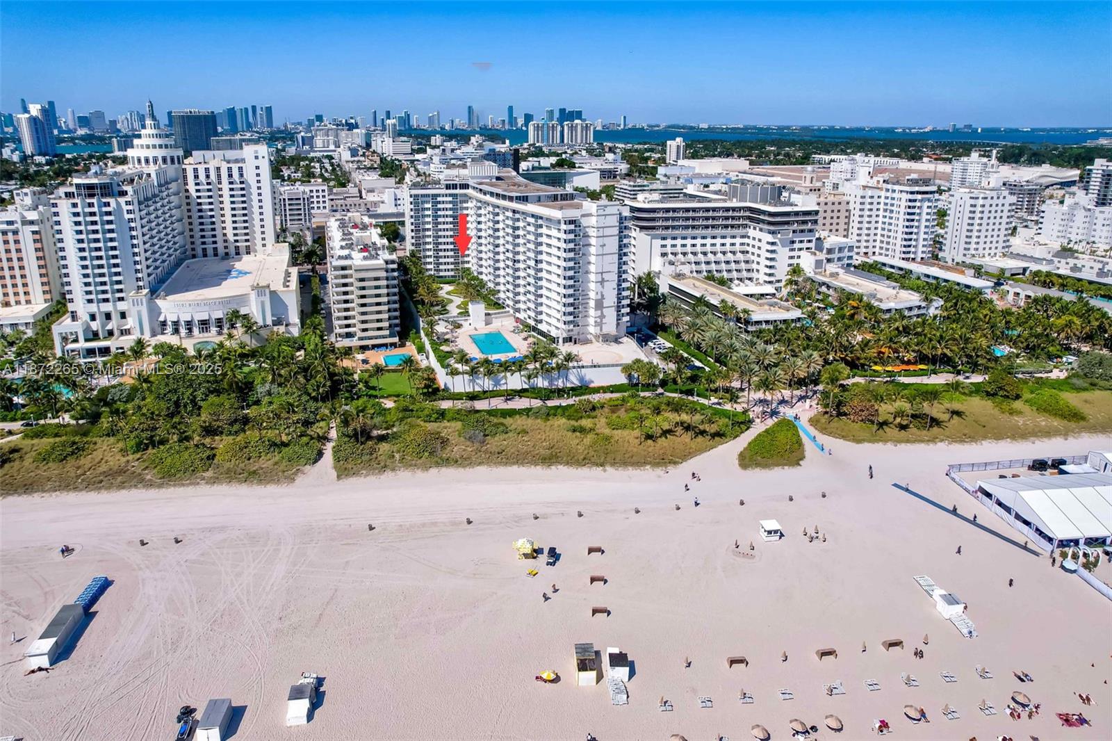 THE DECOPLAGE CONDO - Residential