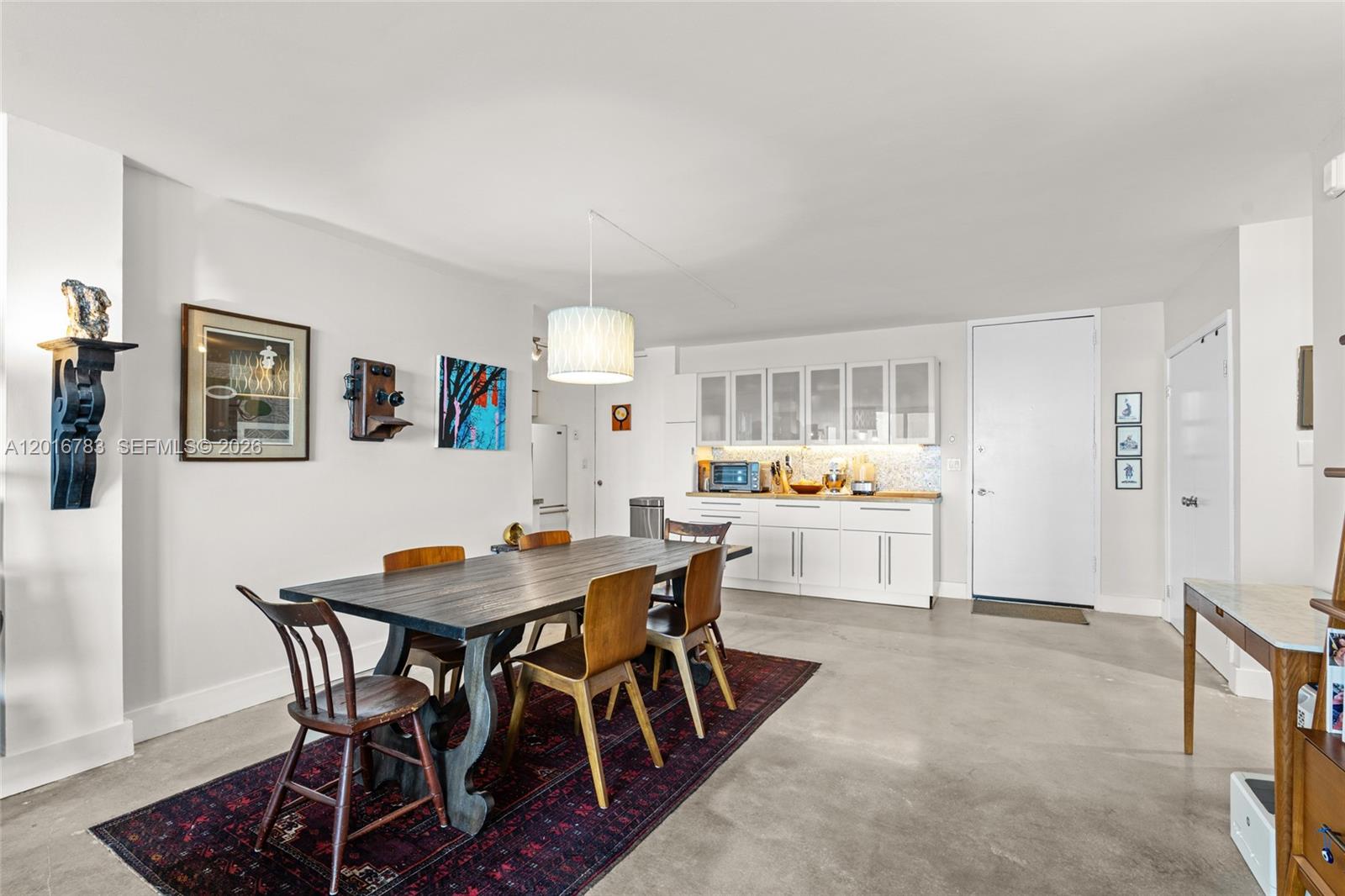 PALM BAY CONDOMINIUM - Residential