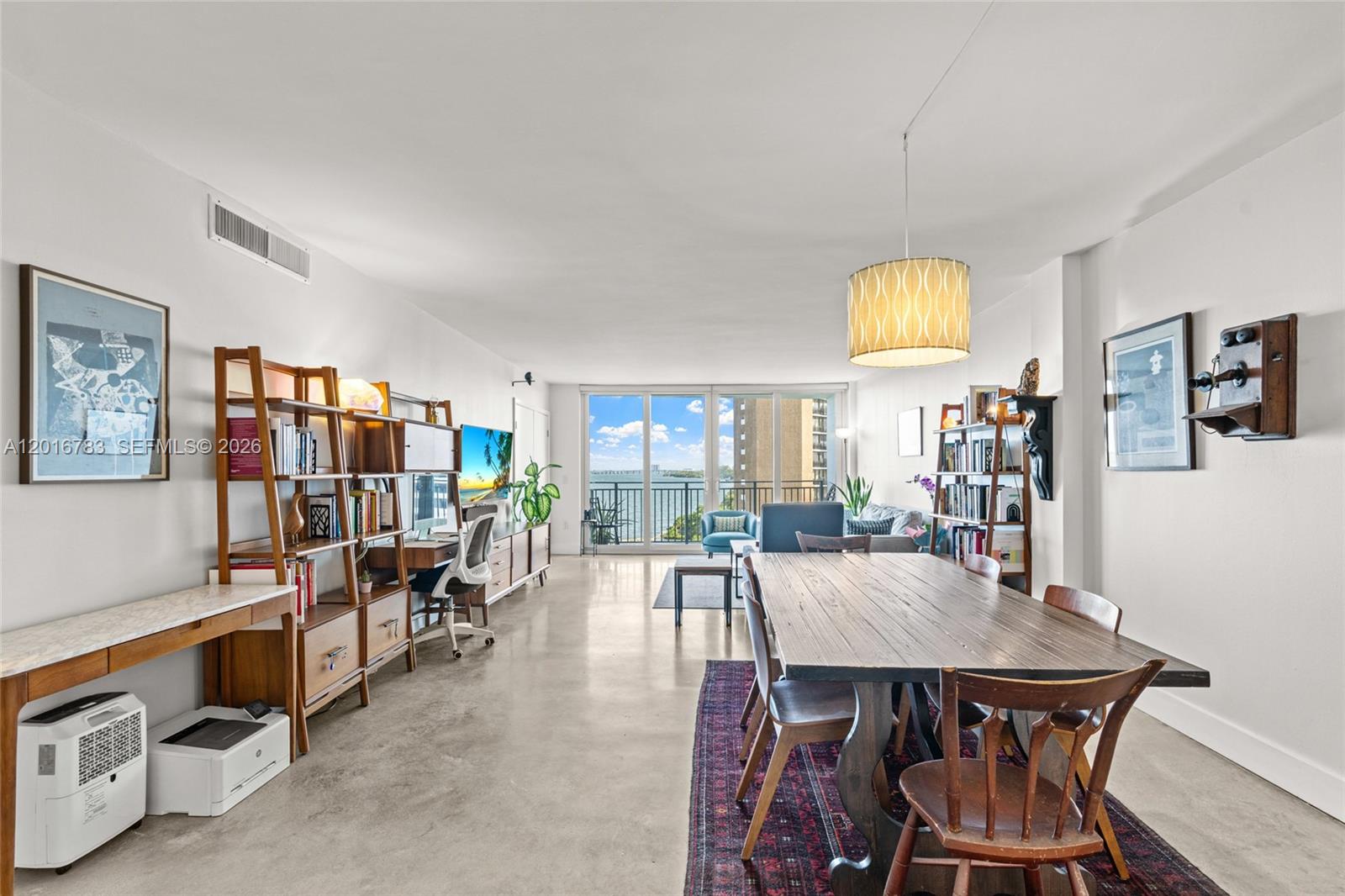 PALM BAY CONDOMINIUM - Residential