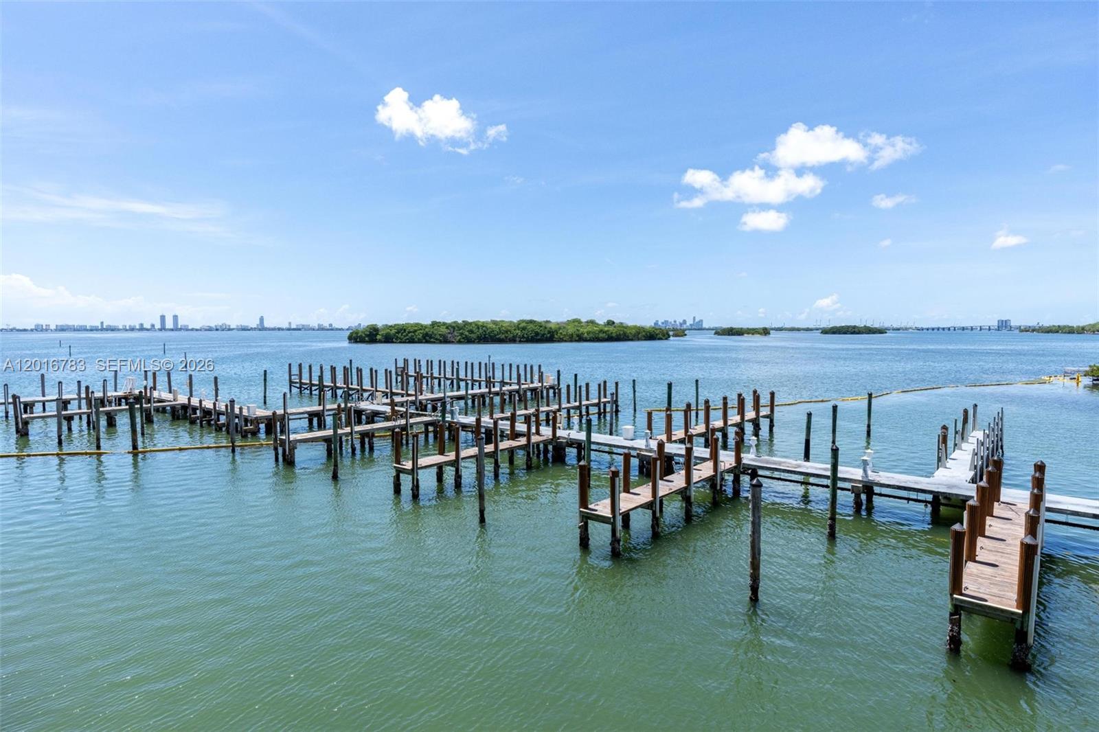 PALM BAY CONDOMINIUM - Residential