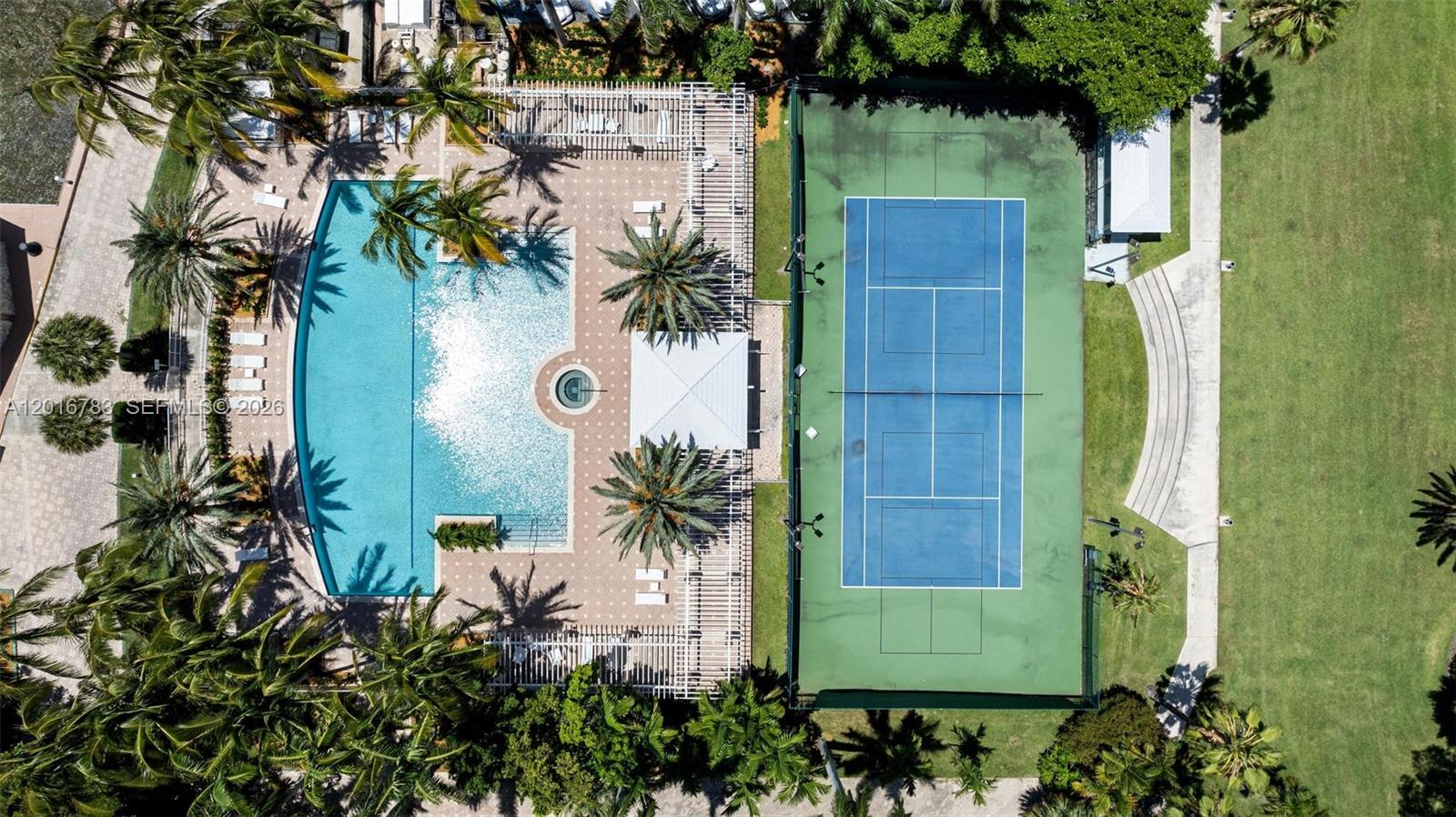 PALM BAY CONDOMINIUM - Residential