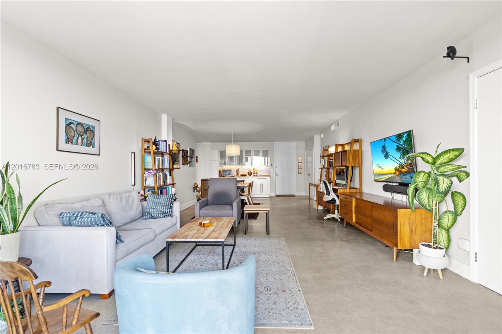PALM BAY CONDOMINIUM - Residential