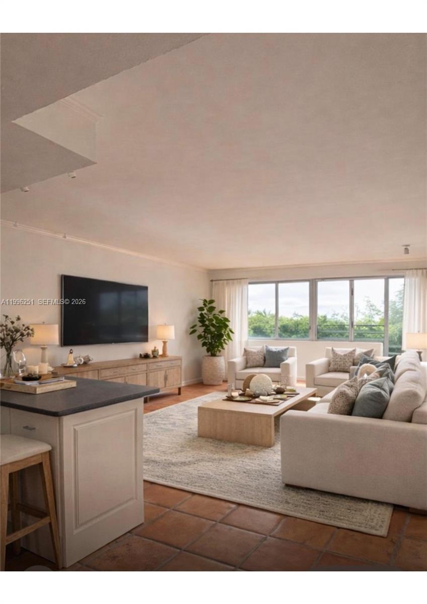 CRANDON TOWER CONDO - Residential