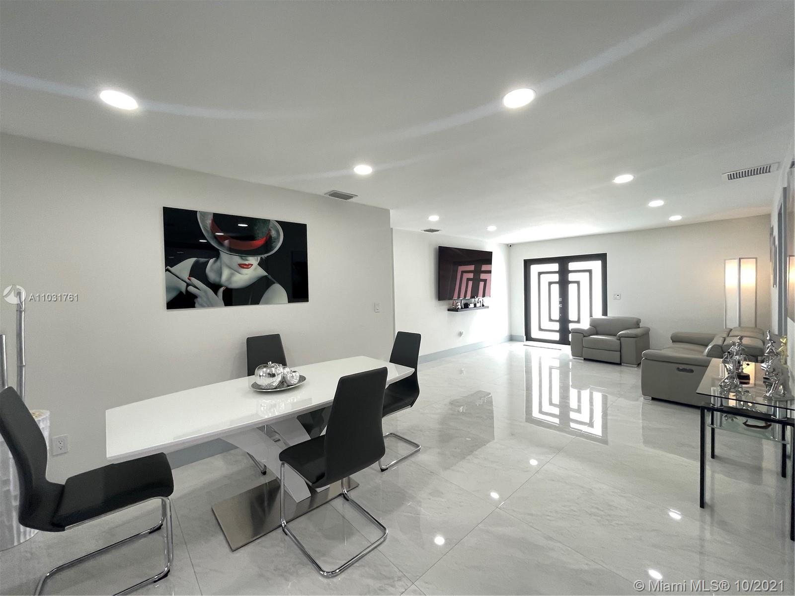 LEE GROVE ESTS - Residential