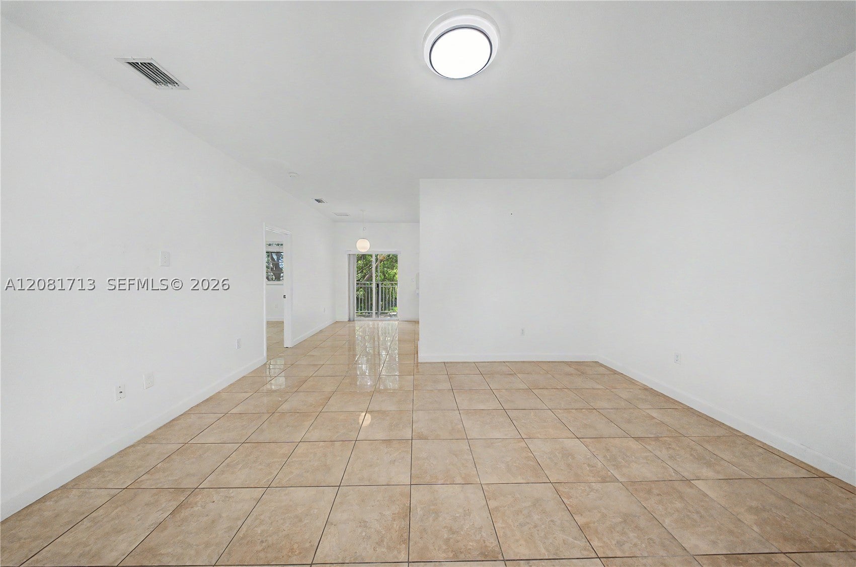 2630 NE 3rd Dr 202, Homestead FL 33033