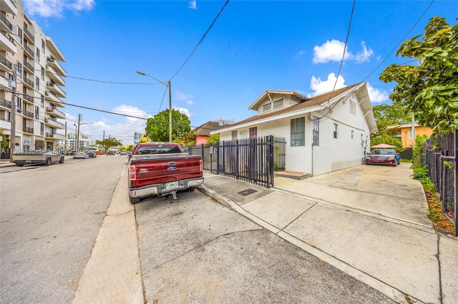 CITY OF MIAMI SOUTH - Residential