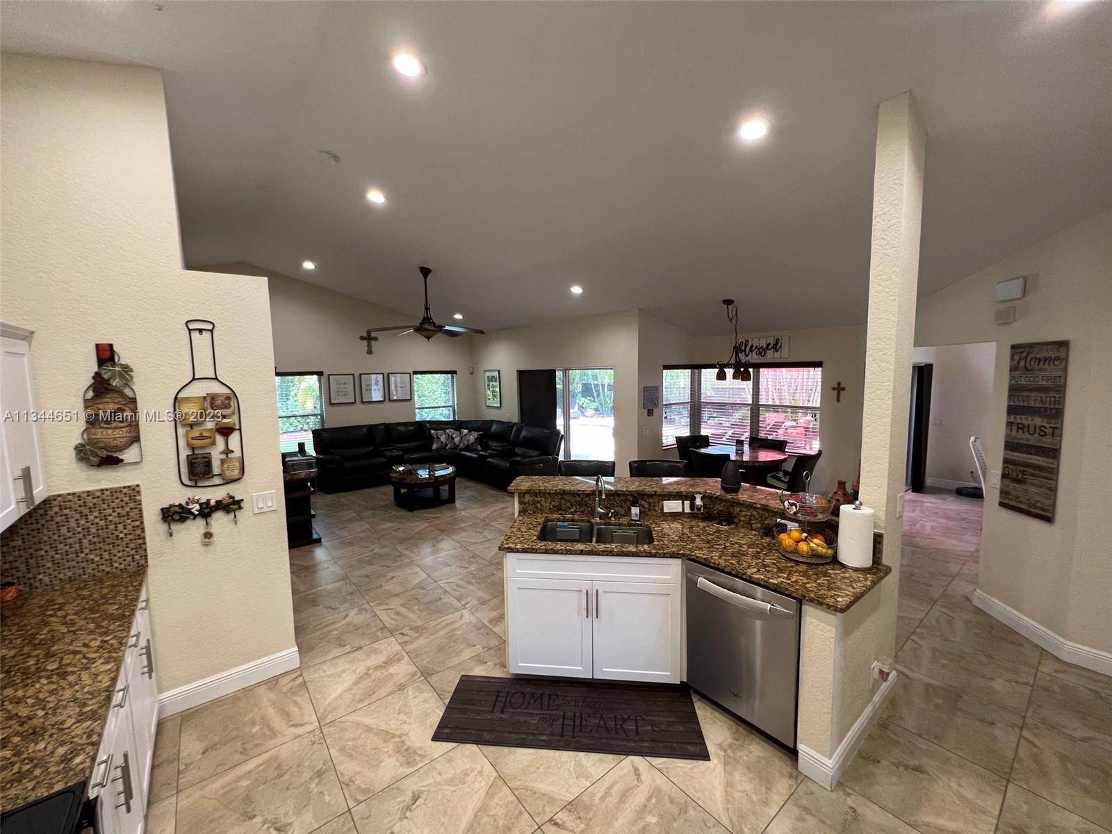 FOREST RIDGE SINGLE FAMIL - Residential