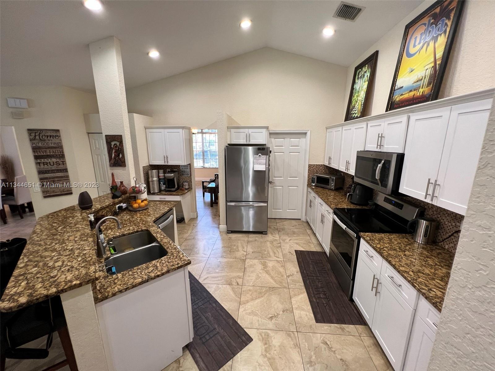 FOREST RIDGE SINGLE FAMIL - Residential