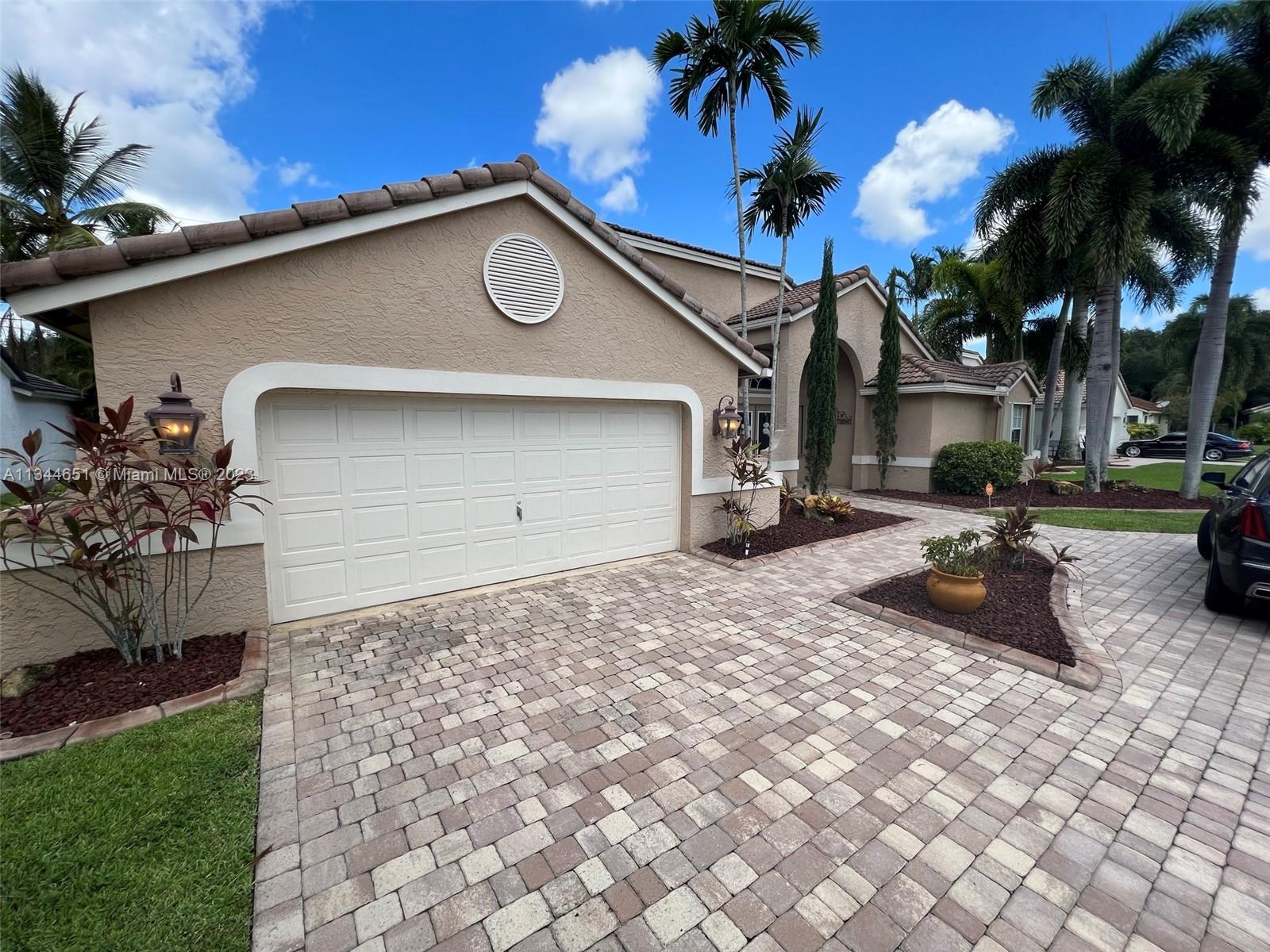 FOREST RIDGE SINGLE FAMIL - Residential