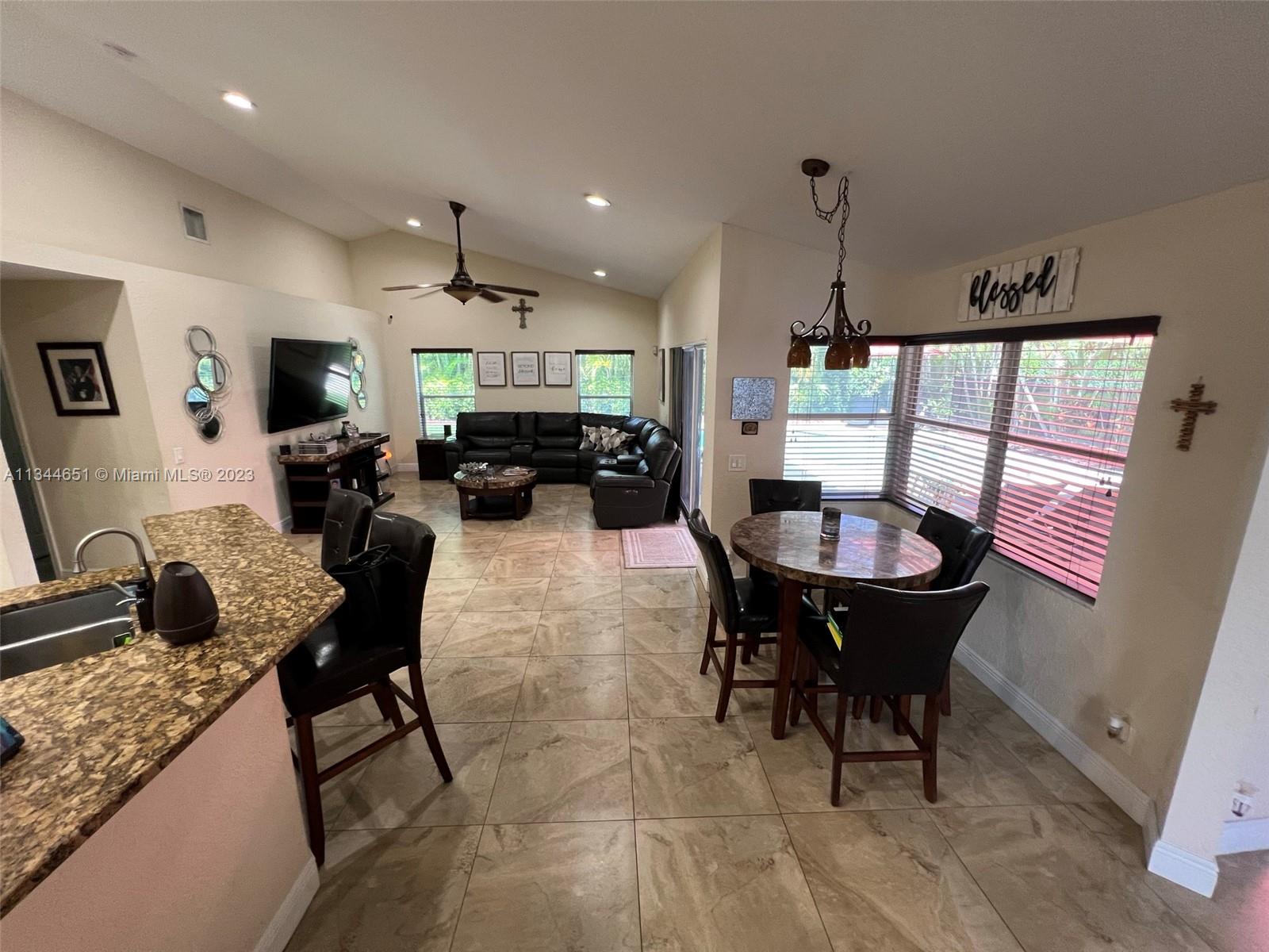 FOREST RIDGE SINGLE FAMIL - Residential