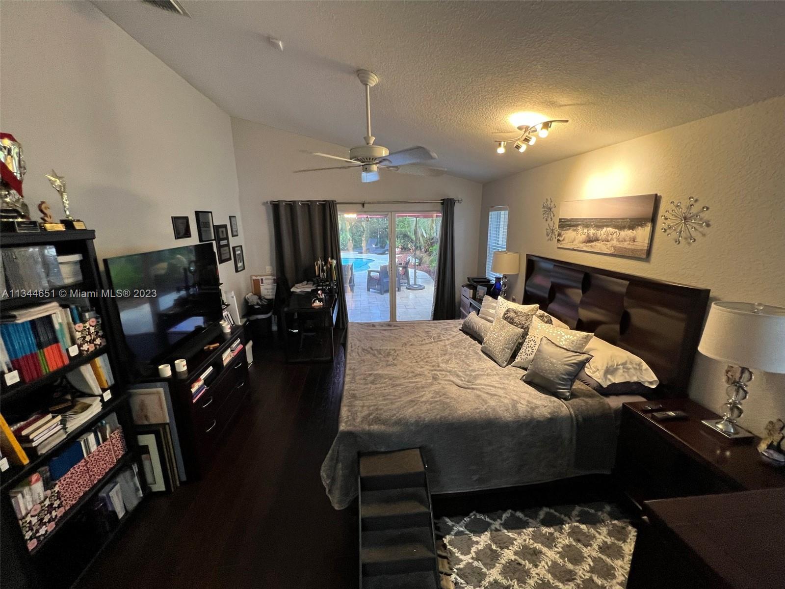 FOREST RIDGE SINGLE FAMIL - Residential