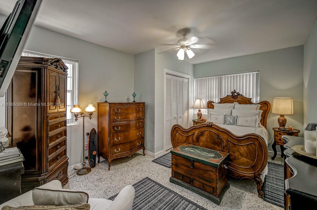 BISCAYNE BEACH-2ND ADDN - Residential
