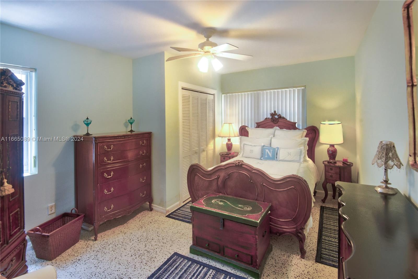 BISCAYNE BEACH-2ND ADDN - Residential