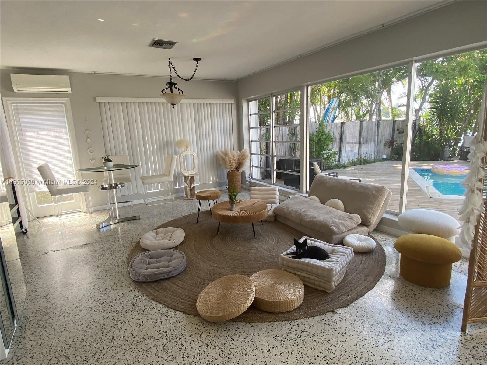 BISCAYNE BEACH-2ND ADDN - Residential