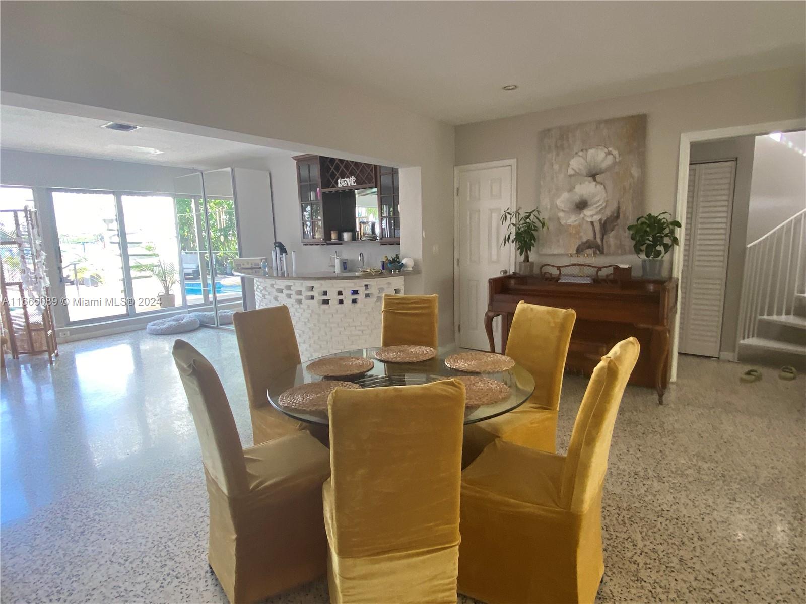 BISCAYNE BEACH-2ND ADDN - Residential