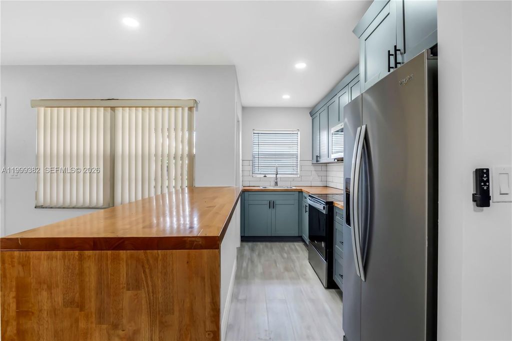 Photo of 5300 Washington St #A137, Hollywood, FL 33021 (MLS # A11999382)