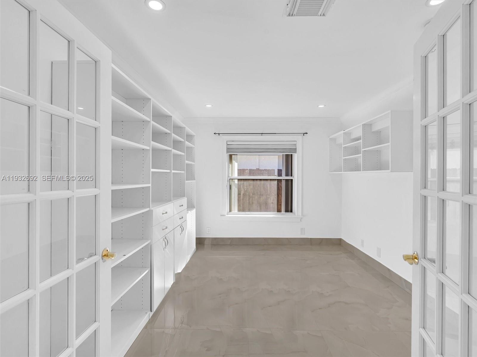 BANYAN OAKRIDGE PLAT - Residential