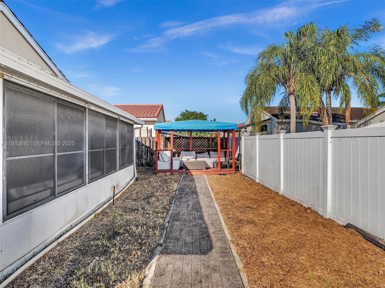 BANYAN OAKRIDGE PLAT - Residential