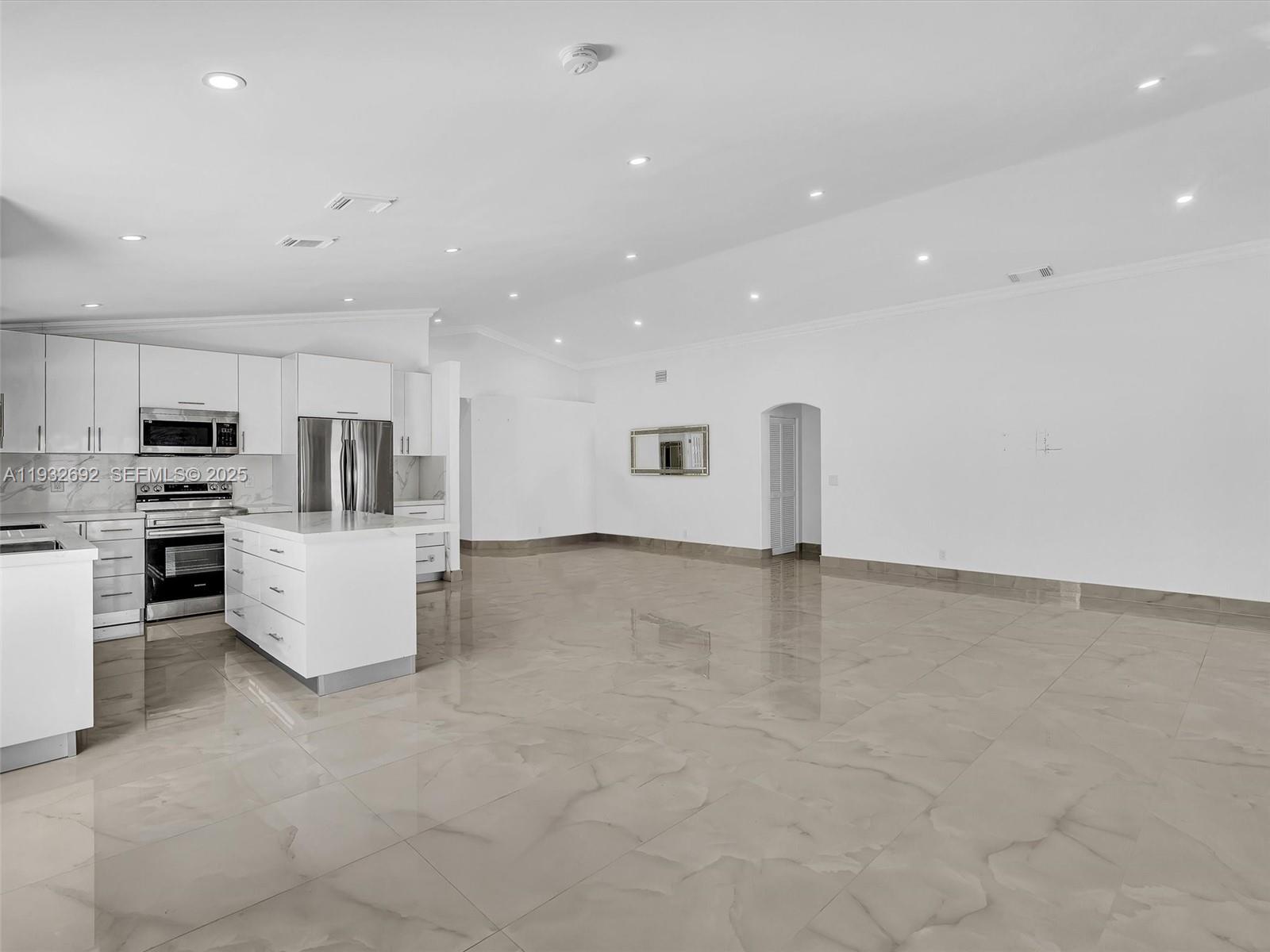 BANYAN OAKRIDGE PLAT - Residential