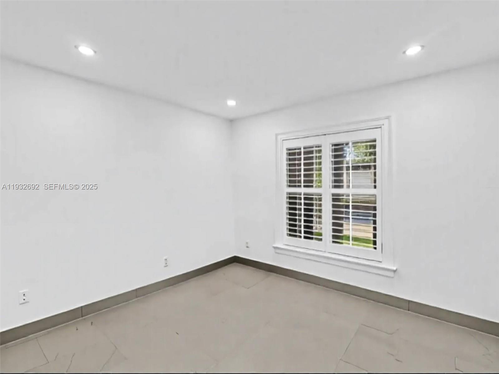 BANYAN OAKRIDGE PLAT - Residential