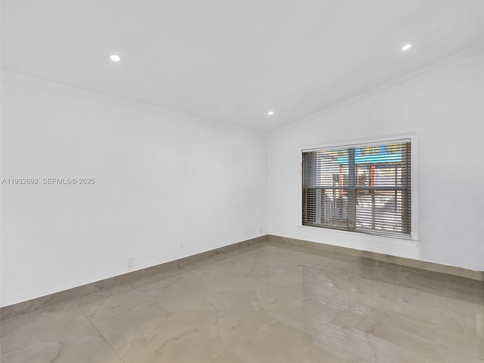 BANYAN OAKRIDGE PLAT - Residential