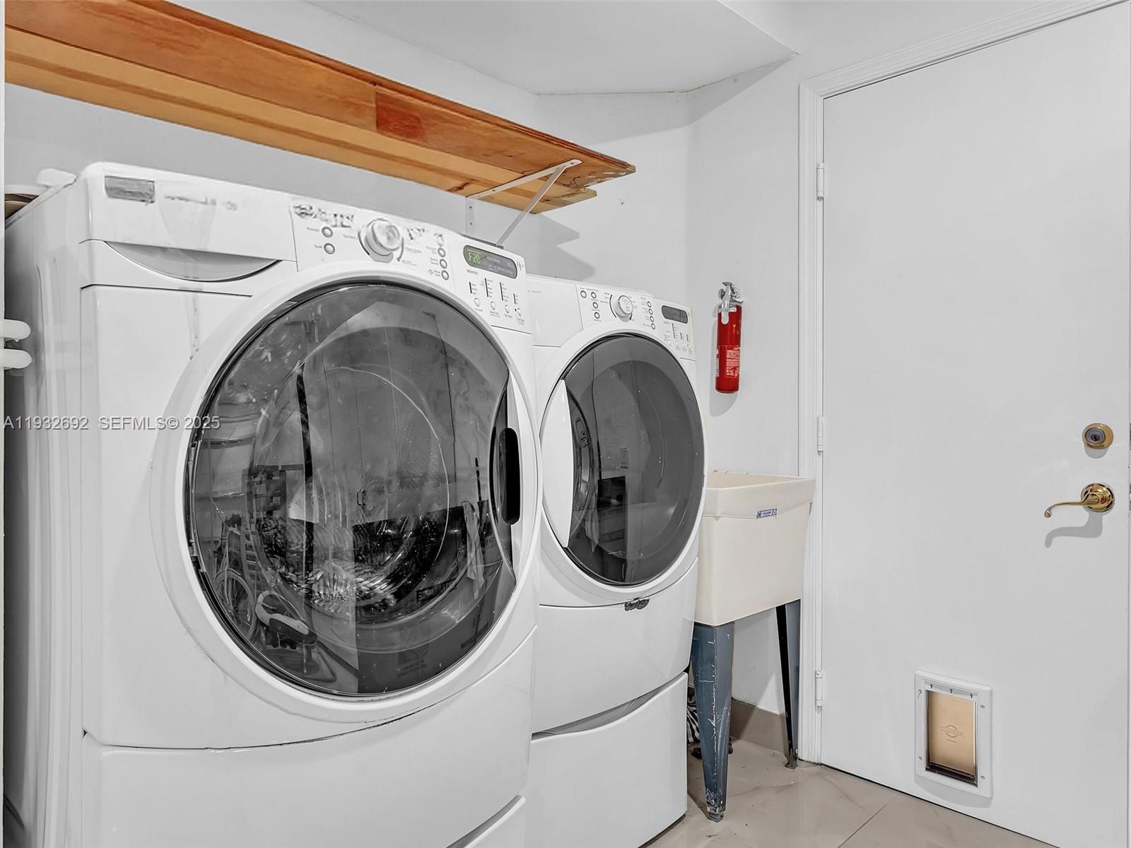 BANYAN OAKRIDGE PLAT - Residential