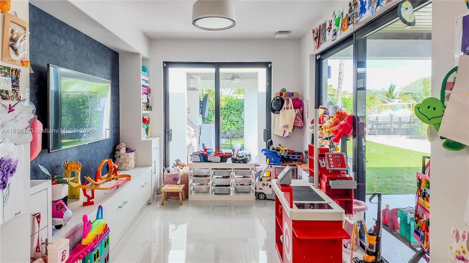 KEYSTONE ISLAND NO 3 - Residential