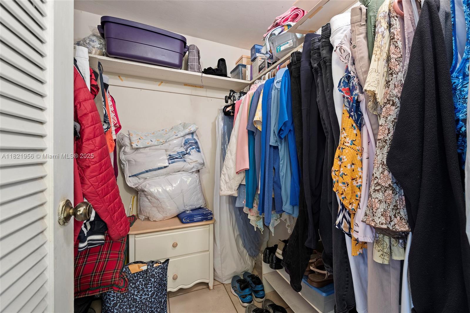 POINT EAST ONE CONDO-BLDG - Residential