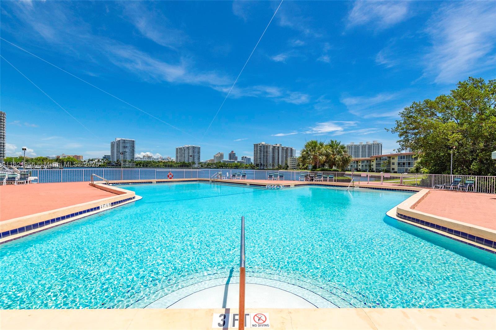 POINT EAST ONE CONDO-BLDG - Residential